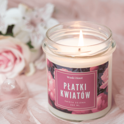Płatki Kwiatów świeca sojowa